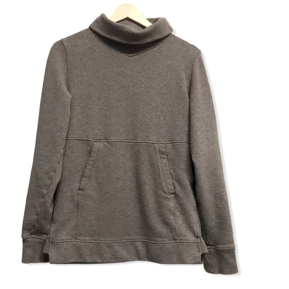 Lululemon sweater size 8